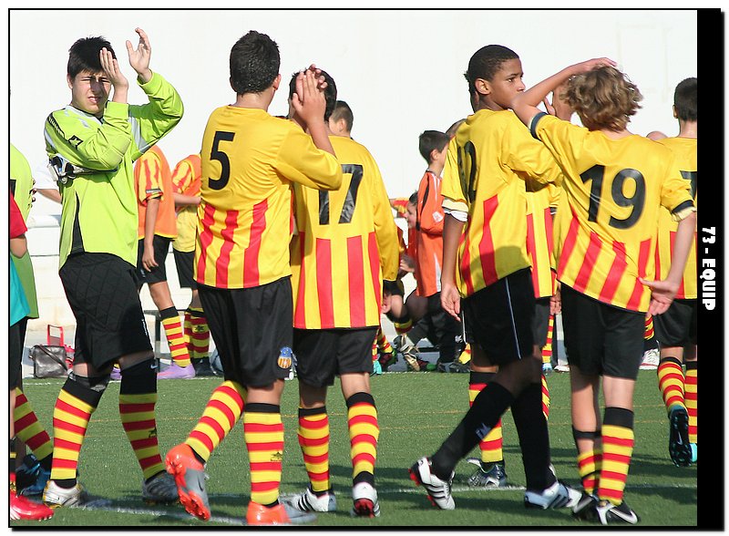 73 - Equip.JPG